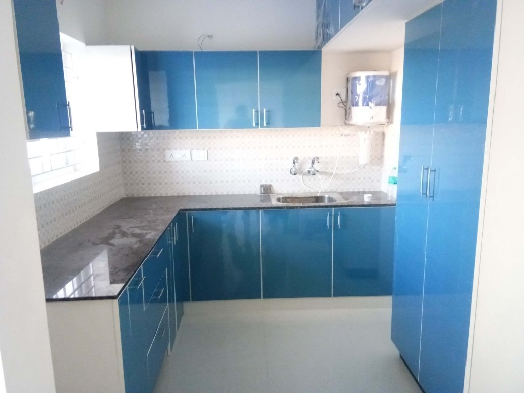 Spacious Kitchen